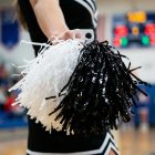 Pom Pom Sort/Hvid
